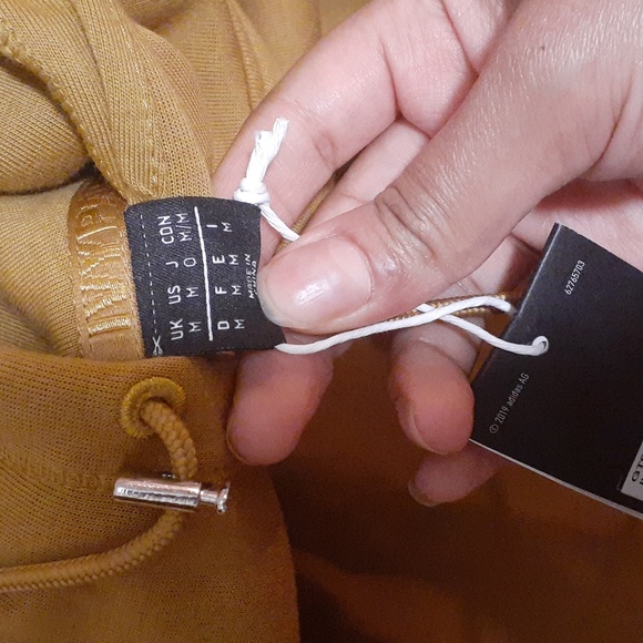 Beyoncé Ivy Park x Adidas Honey Brown Hoodie - Picture 8 of 8